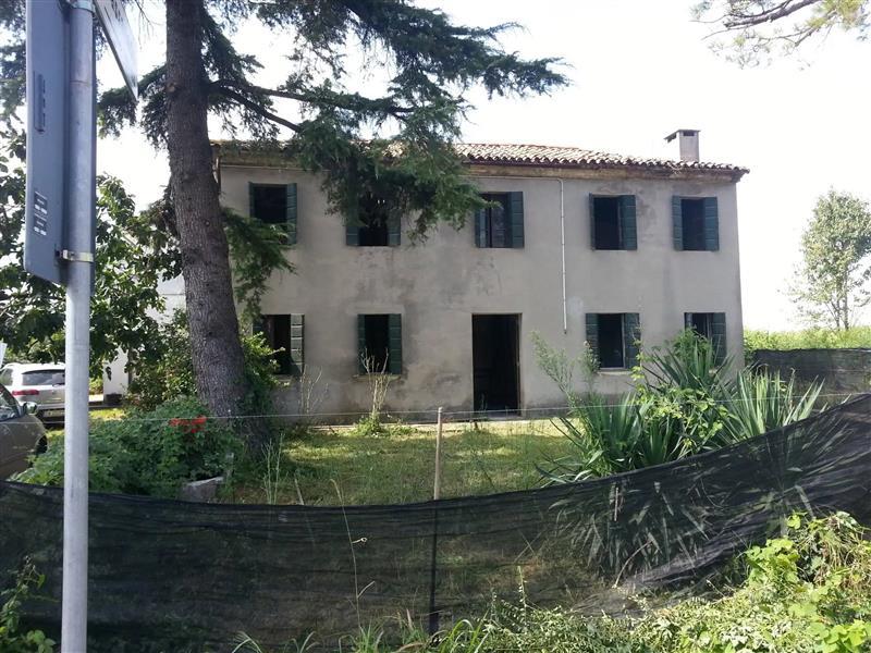 casa indipendente in vendita a Legnaro in zona Casone