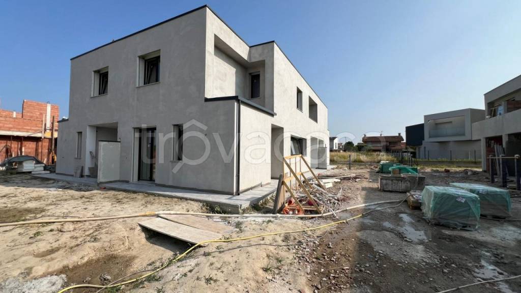casa indipendente in vendita a Legnaro