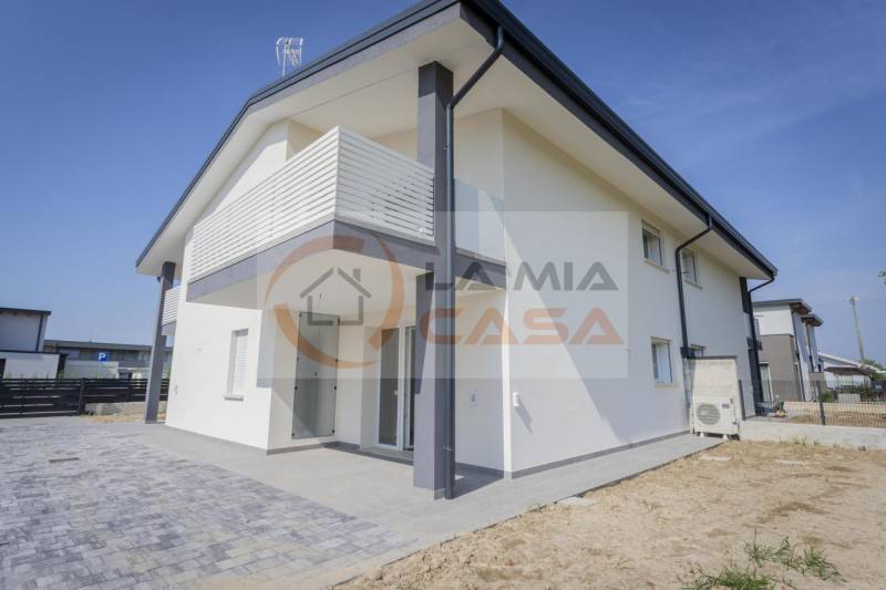 casa indipendente in vendita a Legnaro