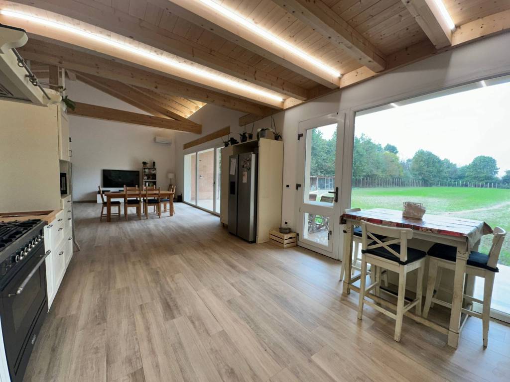 casa indipendente in vendita a Legnaro