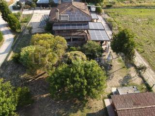 casa indipendente in vendita a Legnaro