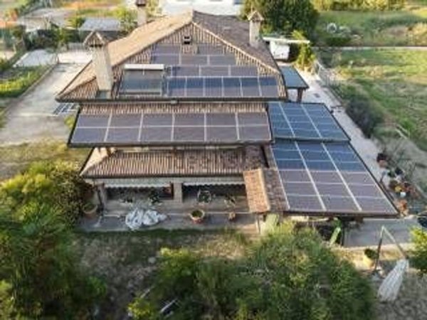 casa indipendente in vendita a Legnaro