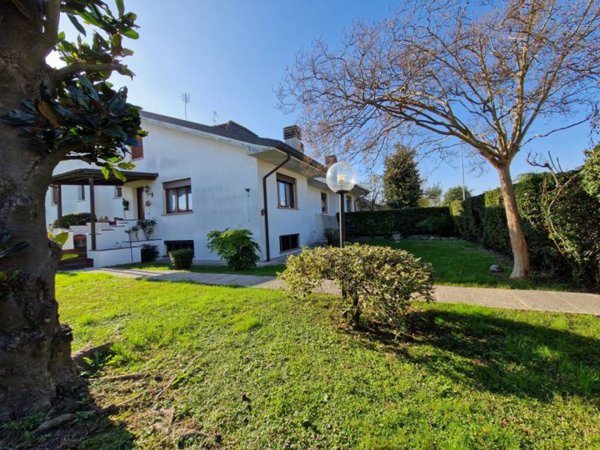 casa indipendente in vendita a Legnaro