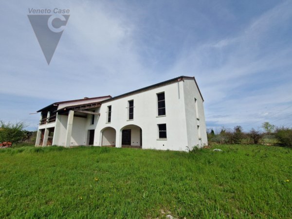 casa indipendente in vendita a Legnaro