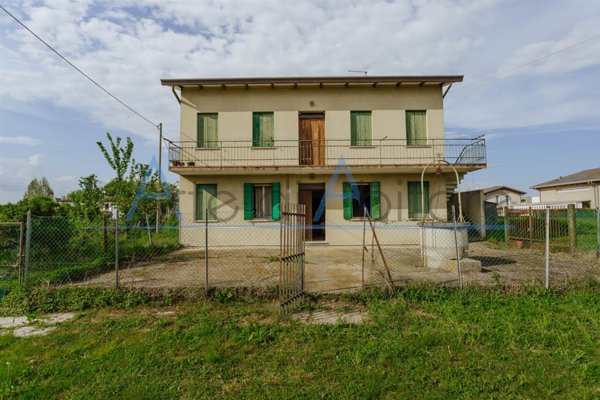 casa indipendente in vendita a Legnaro