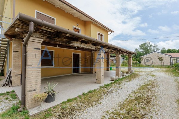 appartamento in vendita a Legnaro