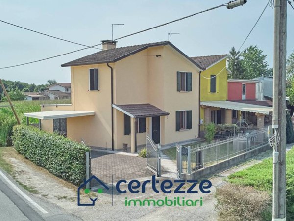 casa indipendente in vendita a Legnaro
