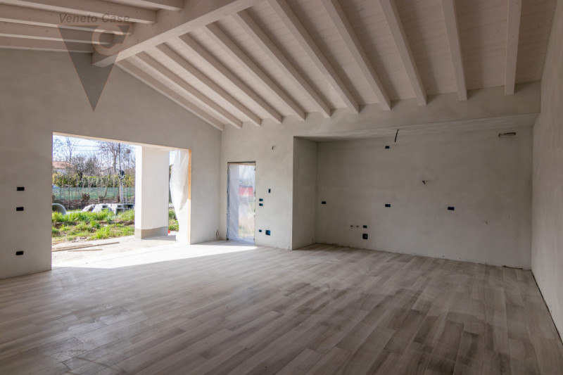 casa indipendente in vendita a Legnaro in zona Volparo