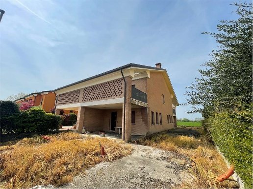 casa indipendente in vendita a Legnaro