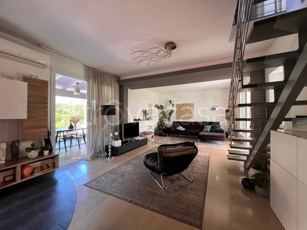 casa indipendente in vendita a Legnaro