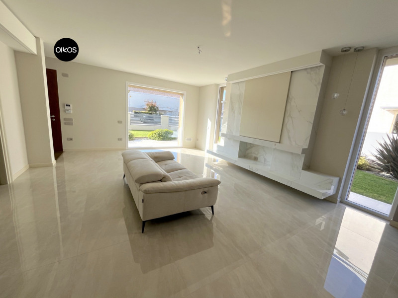 casa indipendente in vendita a Legnaro