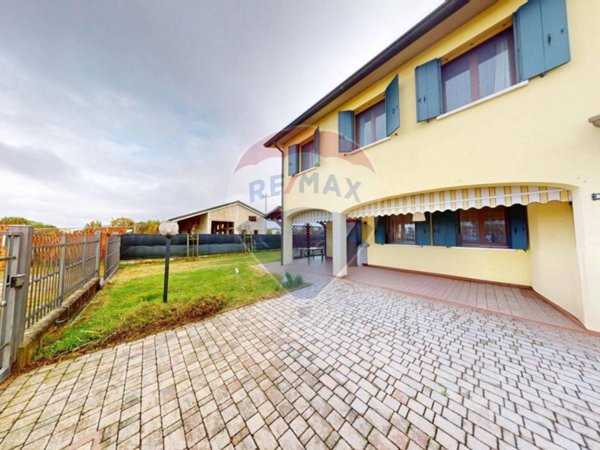 casa indipendente in vendita a Legnaro