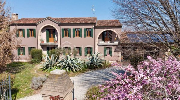 casa indipendente in vendita a Legnaro