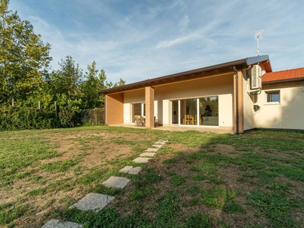 casa indipendente in vendita a Legnaro