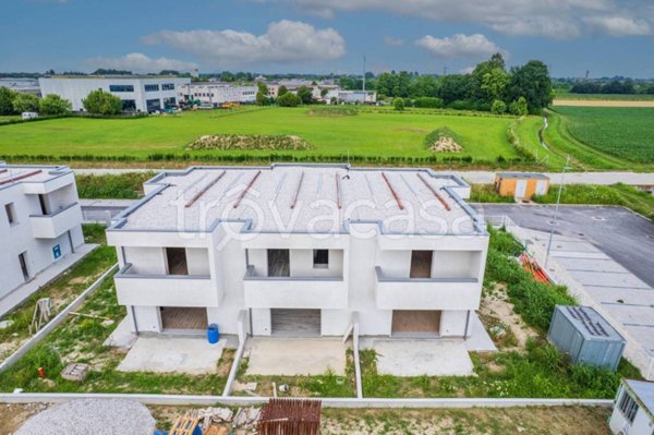 casa indipendente in vendita a Legnaro in zona Volparo