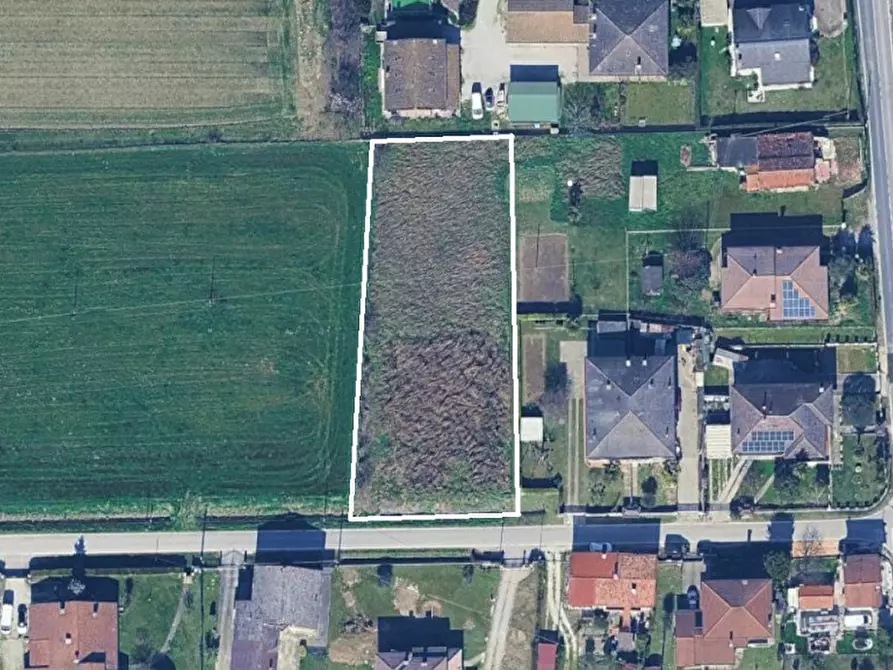 terreno edificabile in vendita a Legnaro in zona Casone