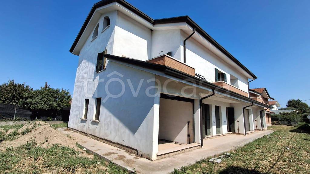 casa indipendente in vendita a Legnaro