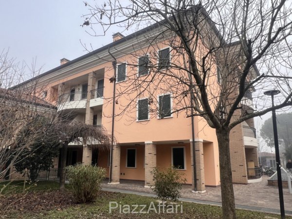 ufficio in vendita a Legnaro