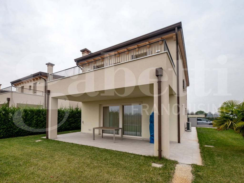 casa indipendente in vendita a Legnaro