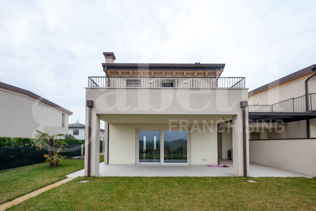 casa indipendente in vendita a Legnaro