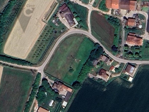 terreno edificabile in vendita a Legnaro in zona Volparo