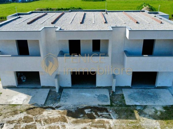 casa indipendente in vendita a Legnaro in zona Volparo