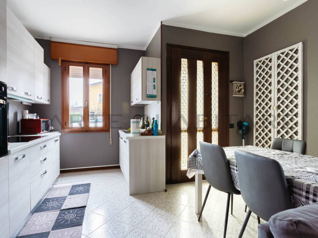 casa indipendente in vendita a Legnaro