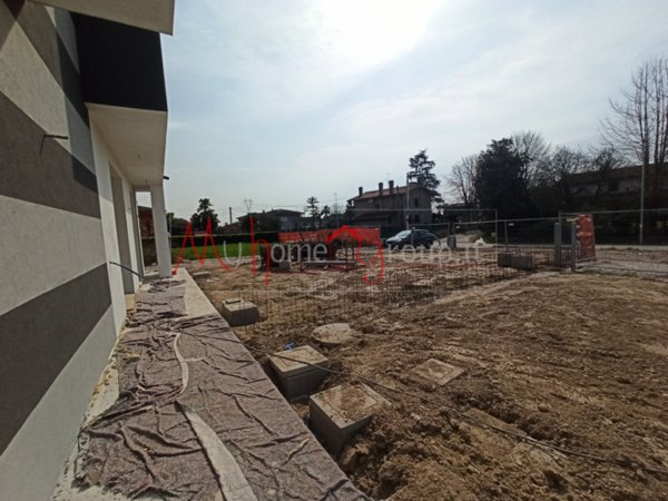 casa indipendente in vendita a Legnaro