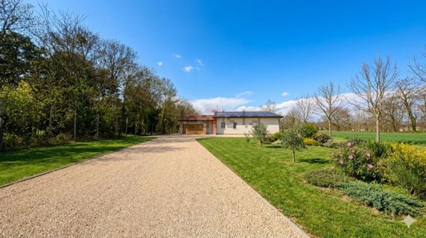 casa indipendente in vendita a Legnaro