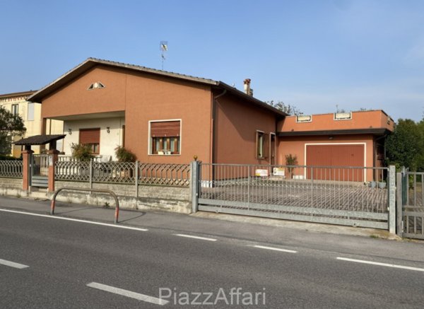 casa indipendente in vendita a Legnaro