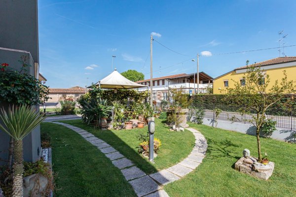 casa indipendente in vendita a Legnaro