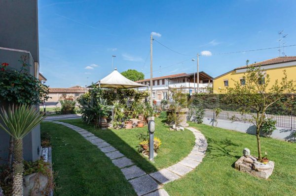 casa indipendente in vendita a Legnaro
