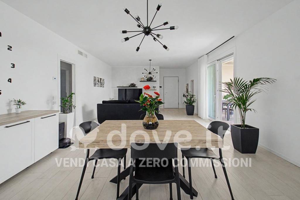 appartamento in vendita a Legnaro in zona Volparo
