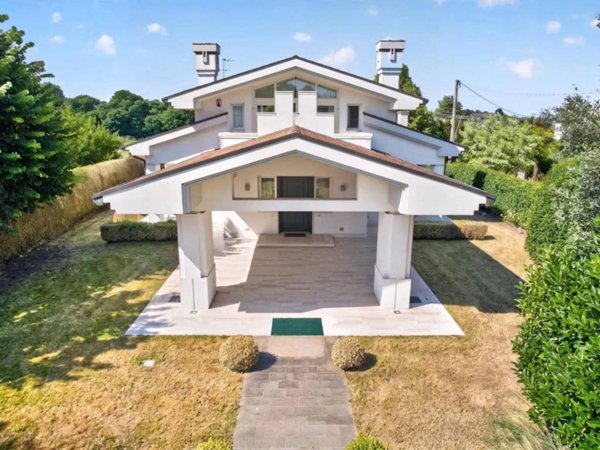 casa indipendente in vendita a Legnaro in zona Casone