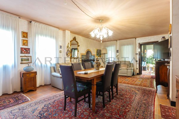 casa indipendente in vendita a Legnaro in zona Volparo