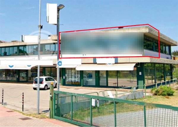 ufficio in vendita a Legnaro in zona Volparo