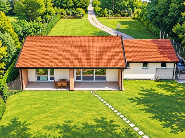 casa indipendente in vendita a Legnaro in zona Casone