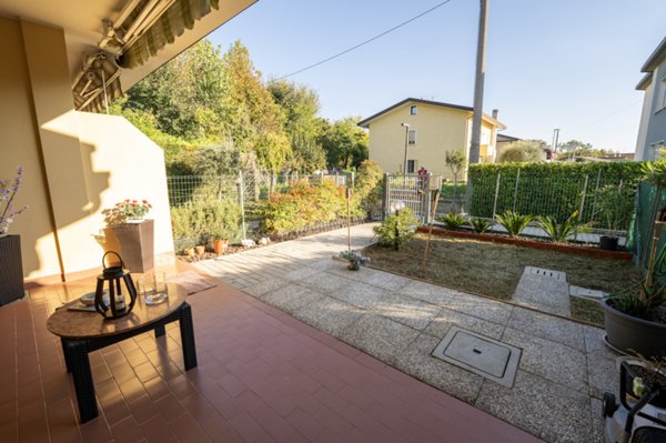 casa indipendente in vendita a Legnaro in zona Volparo