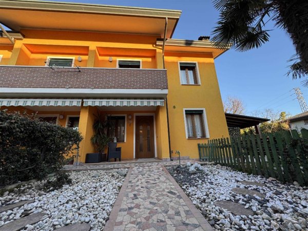 casa indipendente in vendita a Limena