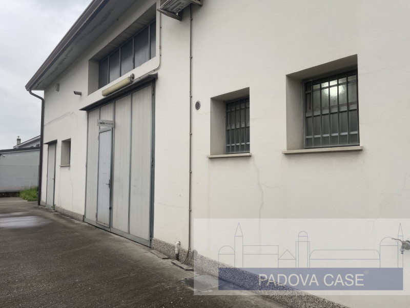 ufficio in vendita a Limena