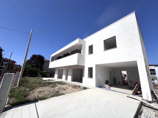 casa indipendente in vendita a Limena