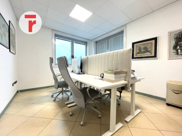 ufficio in vendita a Limena