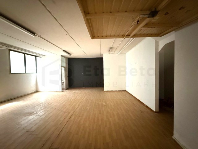 locale di sgombero in vendita a Limena