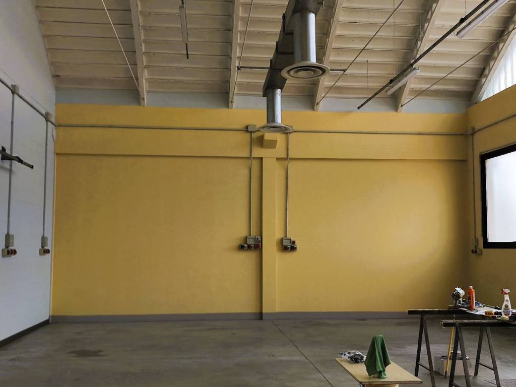 locale commerciale in vendita a Limena