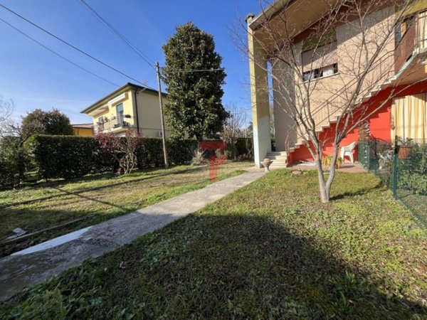casa indipendente in vendita a Limena