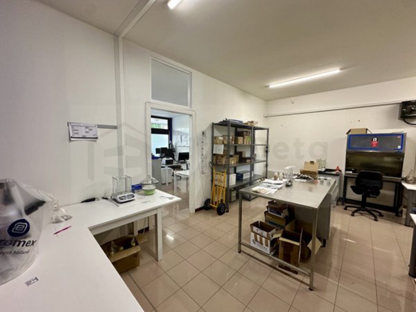 negozio in vendita a Limena