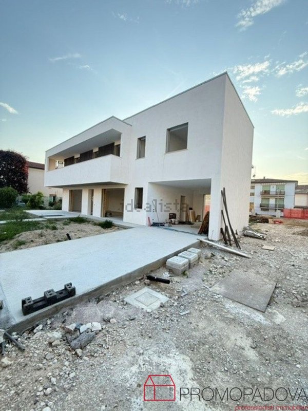 casa indipendente in vendita a Limena