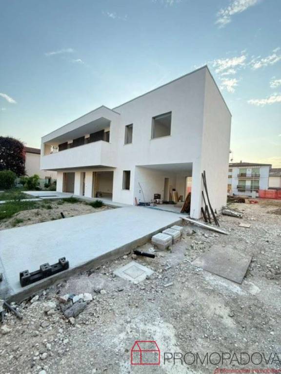 casa indipendente in vendita a Limena