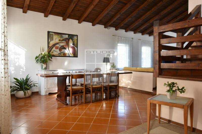 casa indipendente in vendita a Loreggia in zona Loreggiola
