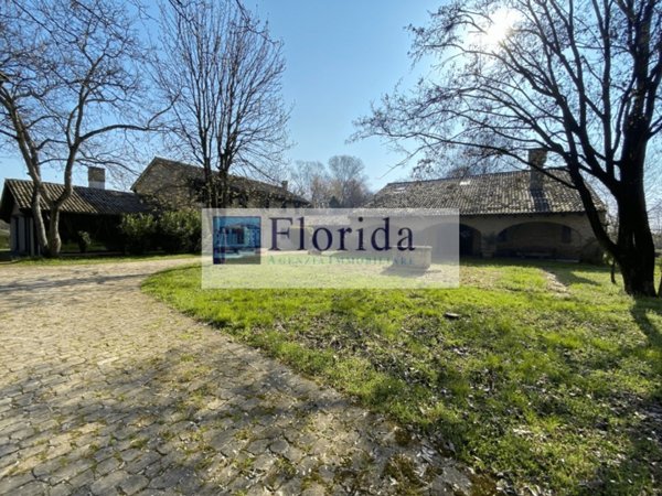 casa indipendente in vendita a Loreggia